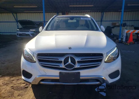 2019 Mercedes-Benz Glc 300 4Matic z USA, uszkodzony, nr VIN WDC0G4KB0KF665881